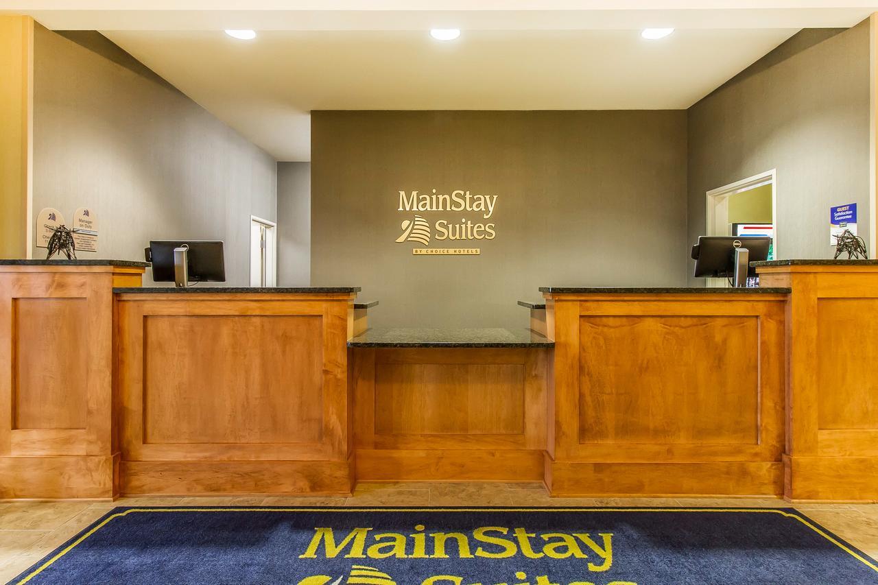 Mainstay Suites Stanley Εξωτερικό φωτογραφία