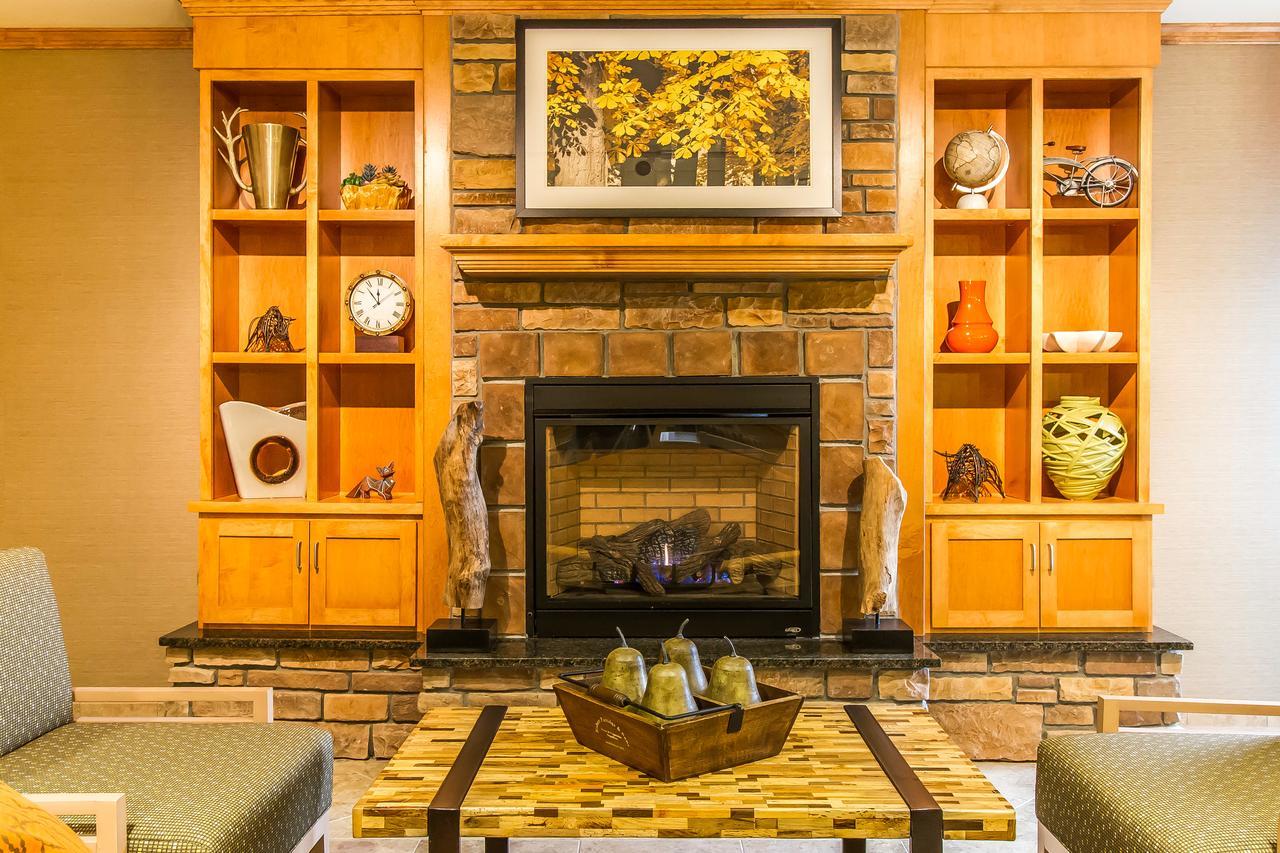 Mainstay Suites Stanley Εξωτερικό φωτογραφία