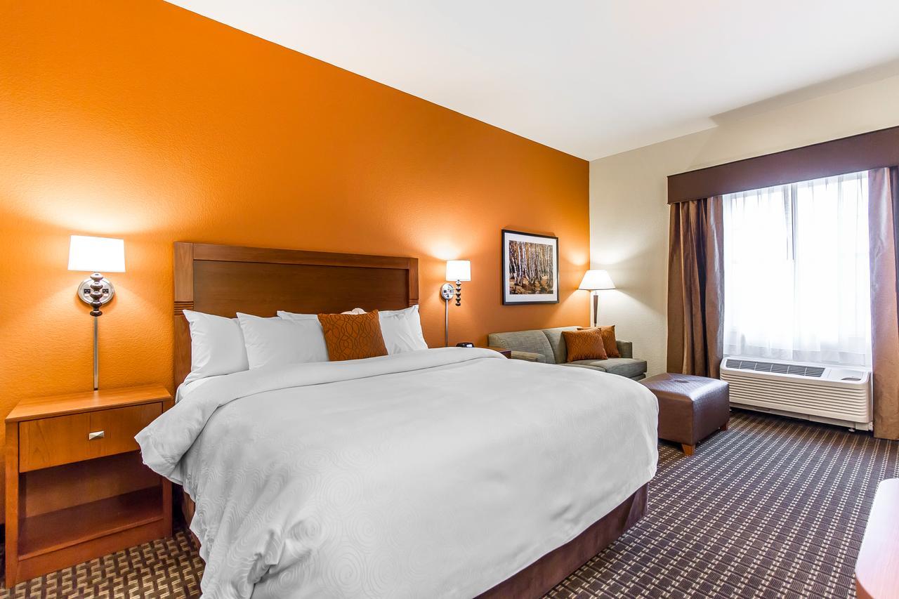 Mainstay Suites Stanley Εξωτερικό φωτογραφία