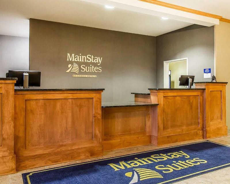 Mainstay Suites Stanley Εξωτερικό φωτογραφία