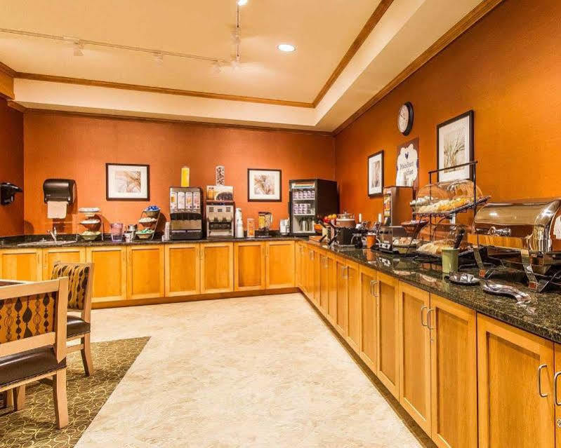Mainstay Suites Stanley Εξωτερικό φωτογραφία