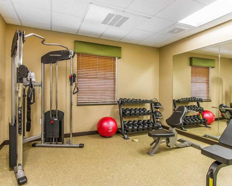 Mainstay Suites Stanley Εξωτερικό φωτογραφία
