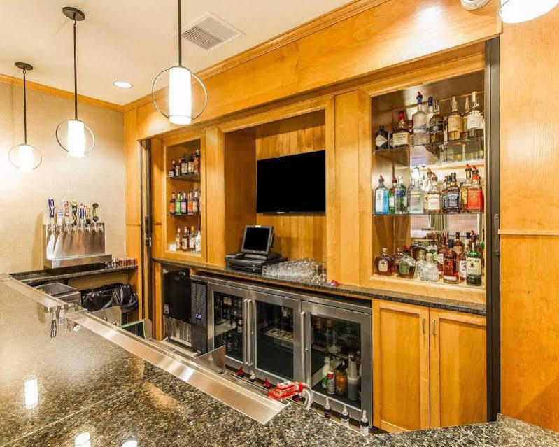 Mainstay Suites Stanley Εξωτερικό φωτογραφία